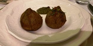 Absolutely delicious Northern Indian cuisine: Restaurant Dum Pukht @ ITC Maurya, A Luxury Collection Hotel, New Delhi (4. November 2019)