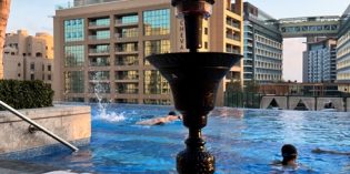 The perfect place for some afternoon pool chilling: Dip Pool Bar @ The St. Regis Dubai, The Palm (5. May 2023)